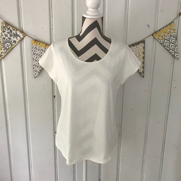 Chico's Tops - Chico’s Gabby Short Sleeve Knit Basic Top